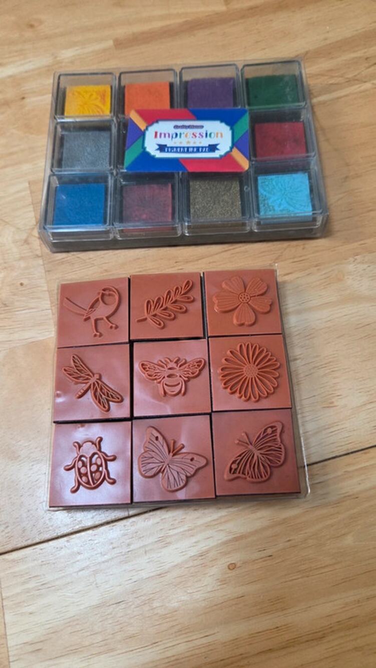 9 Wood Rubber Stamps Pigment Ink Pads Butterfly Floral Bee Scrapbook Craft Lot